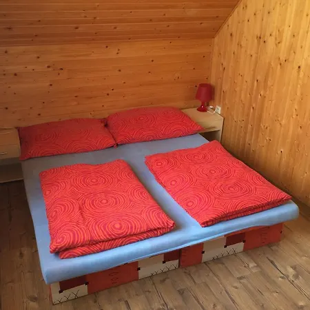 Chatyliptov V Srdci Liptova Liptovský Trnovec