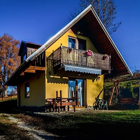 Chatyliptov V Srdci Liptova * Liptovský Trnovec