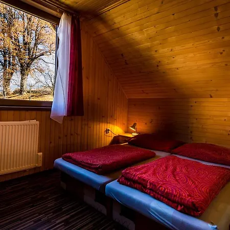 Chatyliptov V Srdci Liptova Liptovský Trnovec