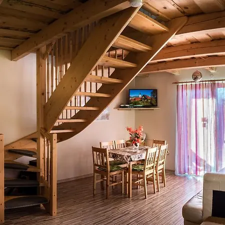 Chatyliptov V Srdci Liptova