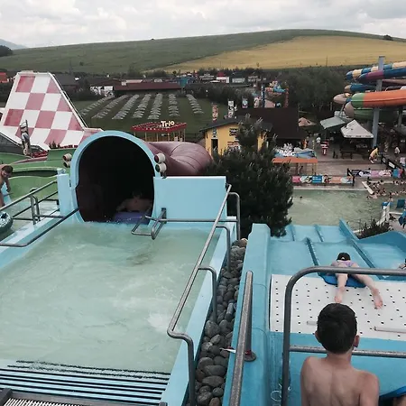 Chatyliptov V Srdci Liptova-jasna,aqvapark,liptovska Mara *