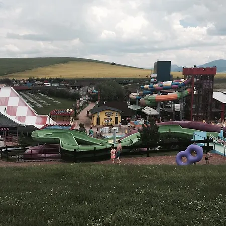 Chatyliptov V Srdci Liptova Dom wakacyjny *